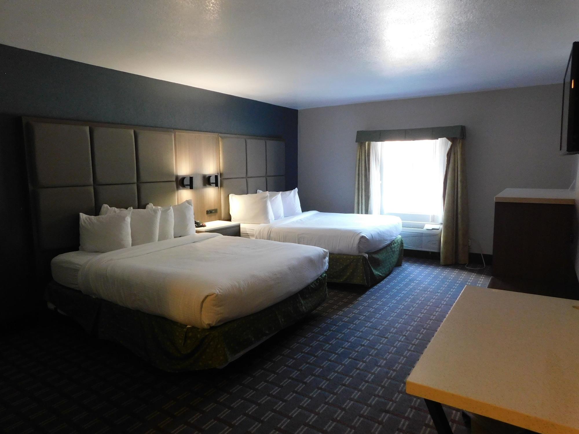 Days Inn & Suites By Wyndham Downtown Gatlinburg Parkway מראה חיצוני תמונה