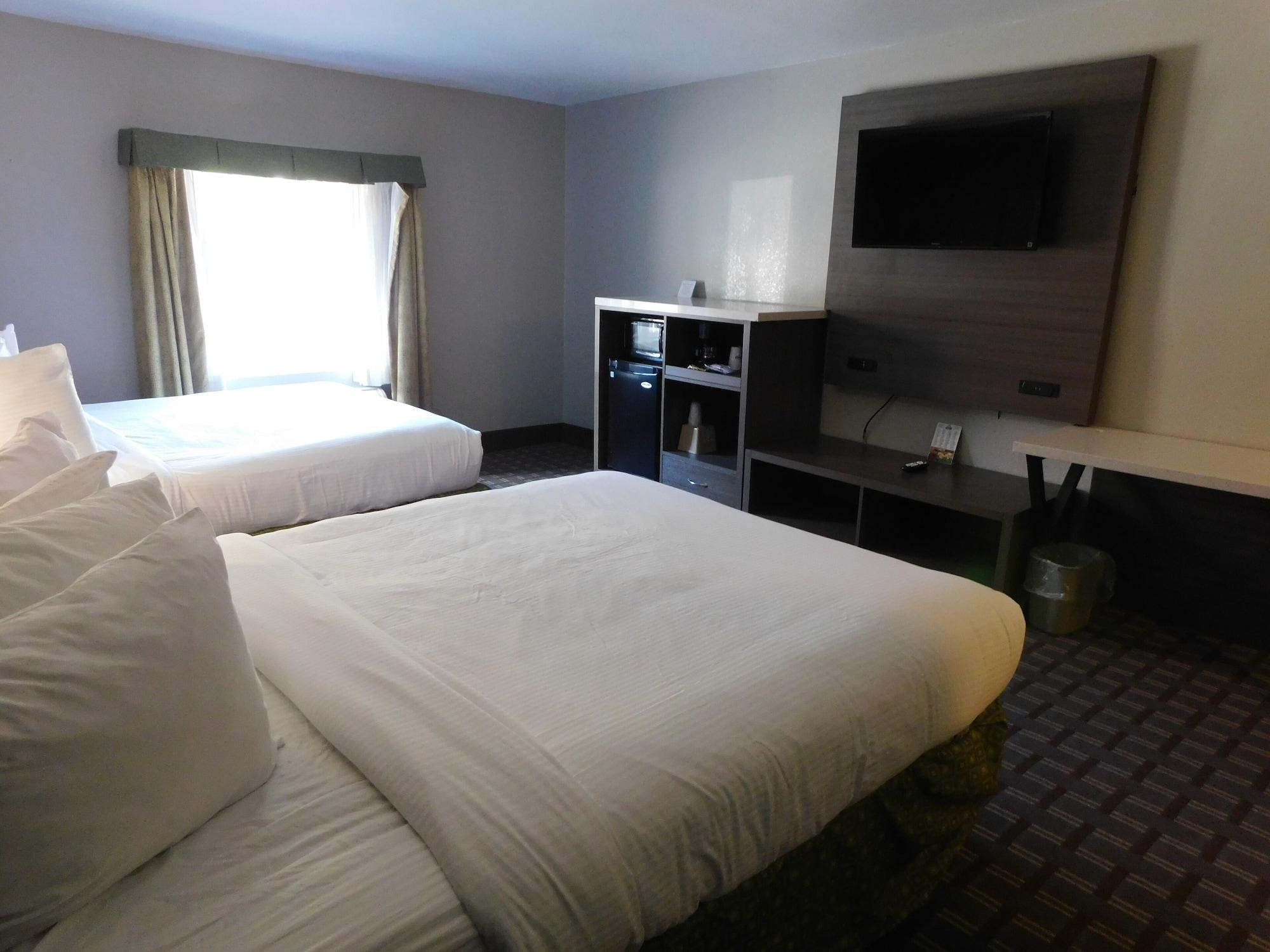 Days Inn & Suites By Wyndham Downtown Gatlinburg Parkway מראה חיצוני תמונה